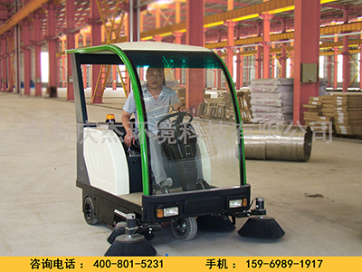 驾驶式扫地车铸造业的应用青岛扫地车青岛驾驶式扫地车